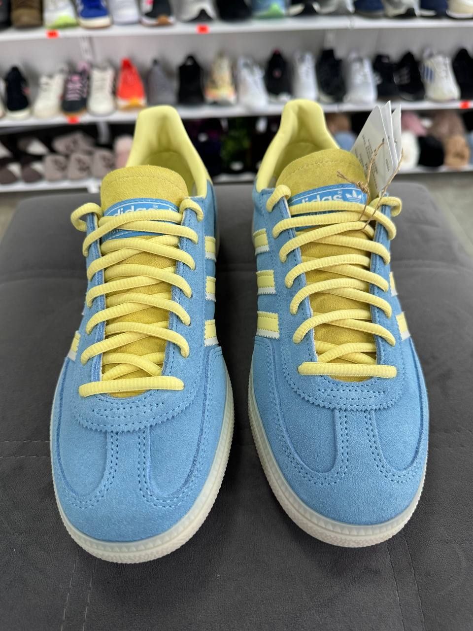 ОРИГІНАЛ 100% Кросівки Adidas Handball Spezial Semit Light Blue IG6276