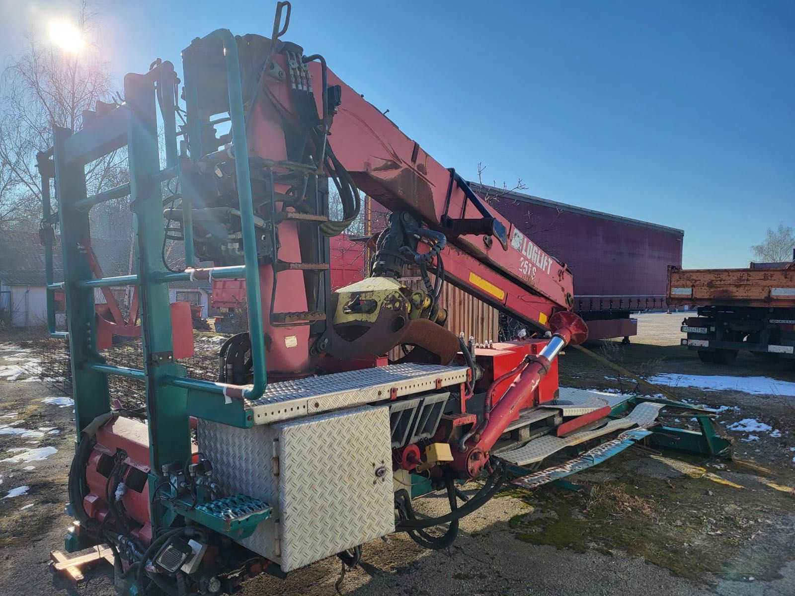 Продам Кран-маніпулятор LOGLIFT 251S  2007 року