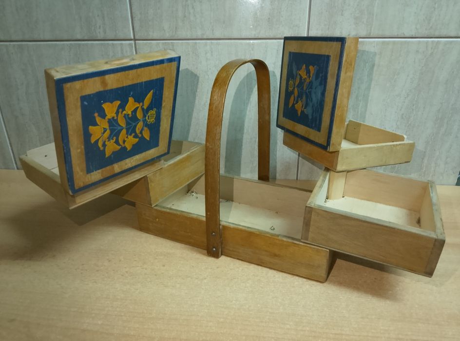 Pojemnik drewniany szkatułka kuferek PRL 28x14x15 cm