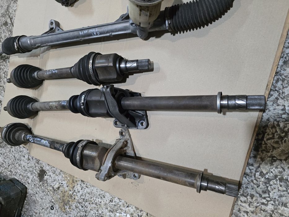 Полуось рено меган 2 сценик 2 піввісь шрус правая левая Renault Megane