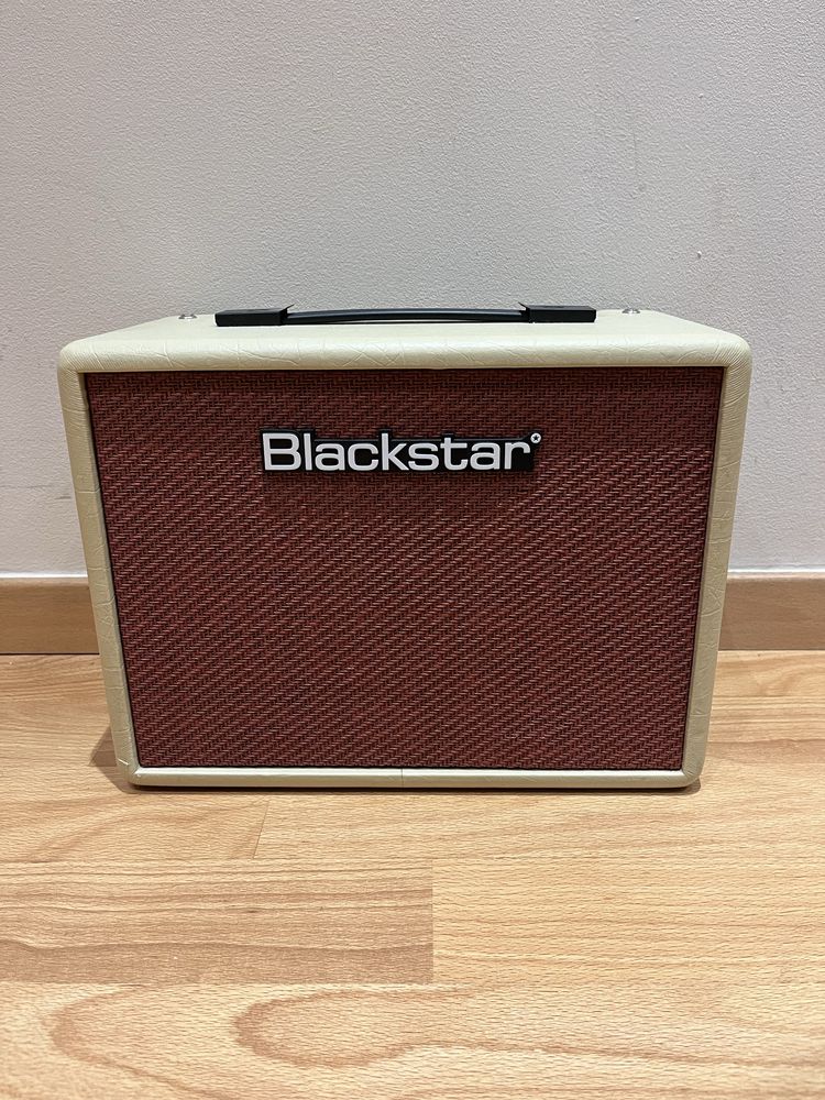 wzmacniacz gitarowy Blackstar Debut 15E