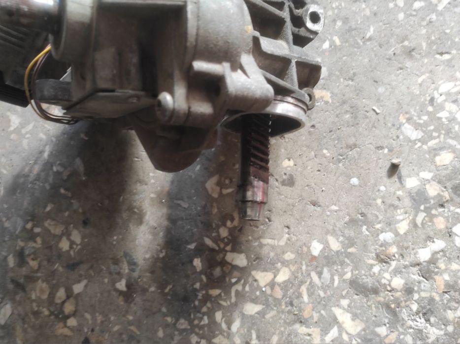 Рульова рейка mercedes benz B180