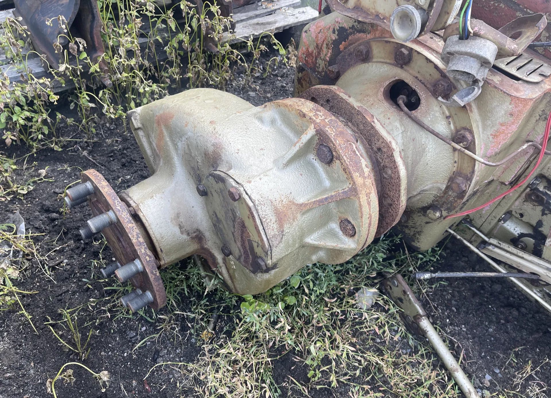 Zwolnica tył Ursus Zetor Lewa Prawa Mocne C-360, C-355, 7211,5211,6718
