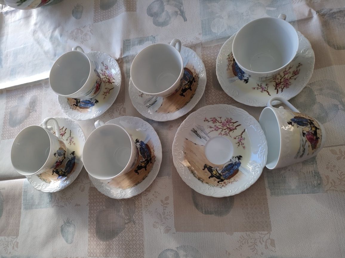 Conjunto de porcelana