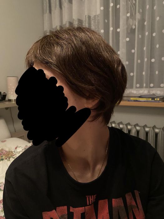 Peruka z prawdziwych włosów