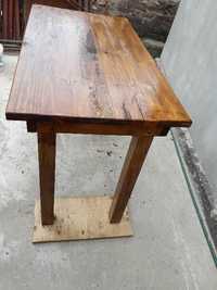 деревянный стол с сосны