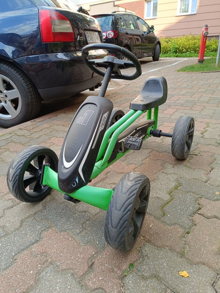 Gokart na pedały.