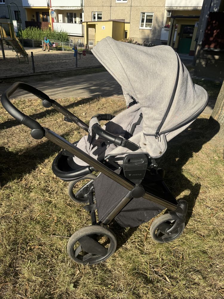 Wózek Invictus 2w1
