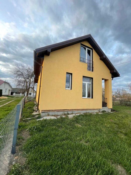 Продаж будинку Жовківський район с.Бишків 45км.до м.Львів .