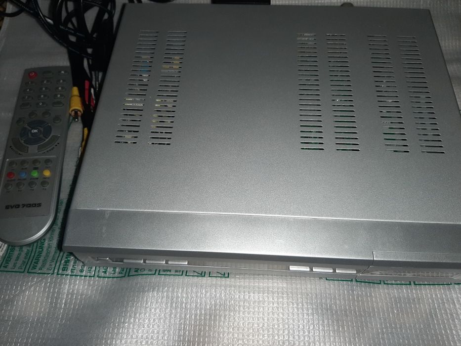 Ресивер (Тюнер) Evolution Evo 700s