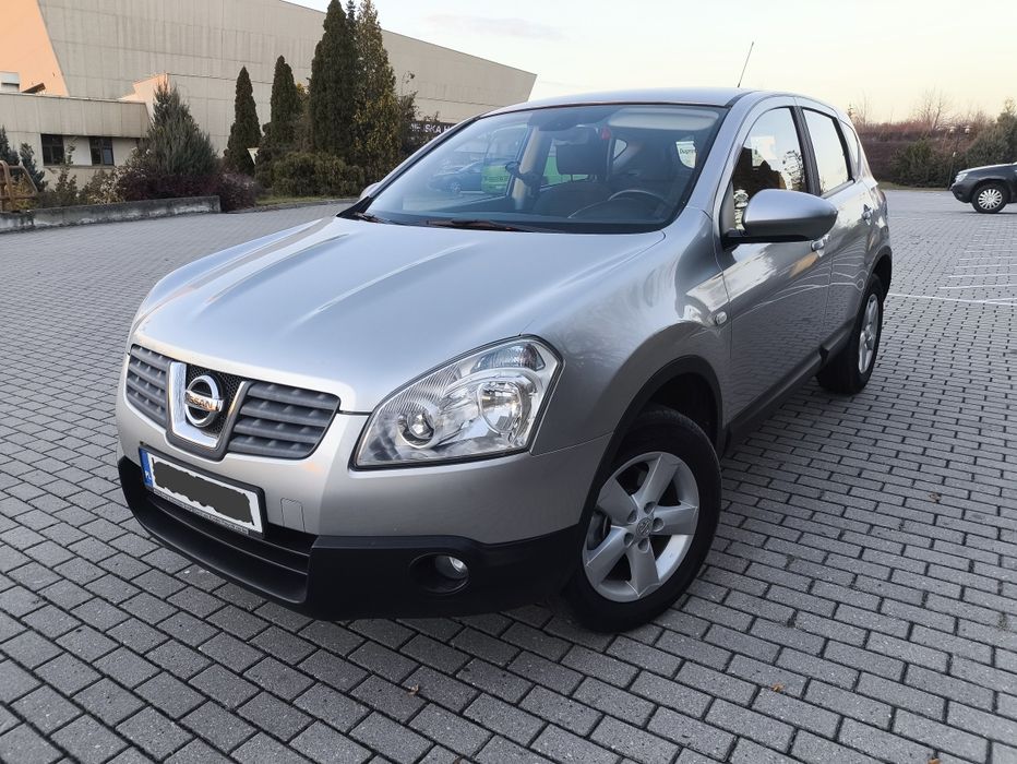 Nissan Qashqai 2.0 Benzyna Climatronic Alufelgi Zadbany Zarejestrowany