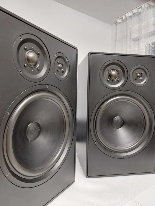 Акустика Canton GLE 100 (Верх линейки НЧ 30,1 см 14,4 кг/шт.)