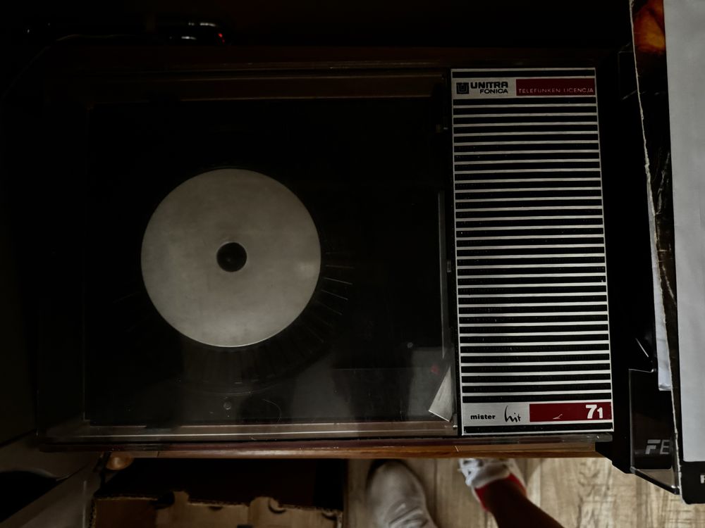 Adapter , gramofon Unitrs