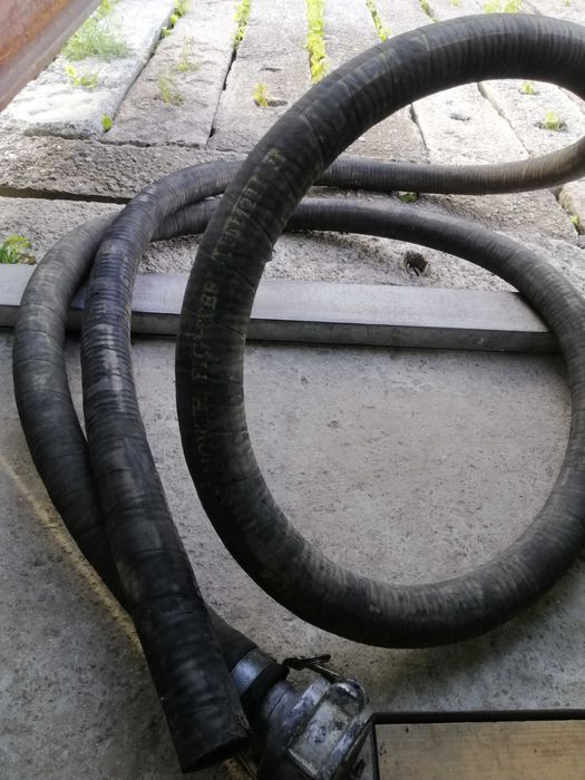 Шланг для перекачки пального