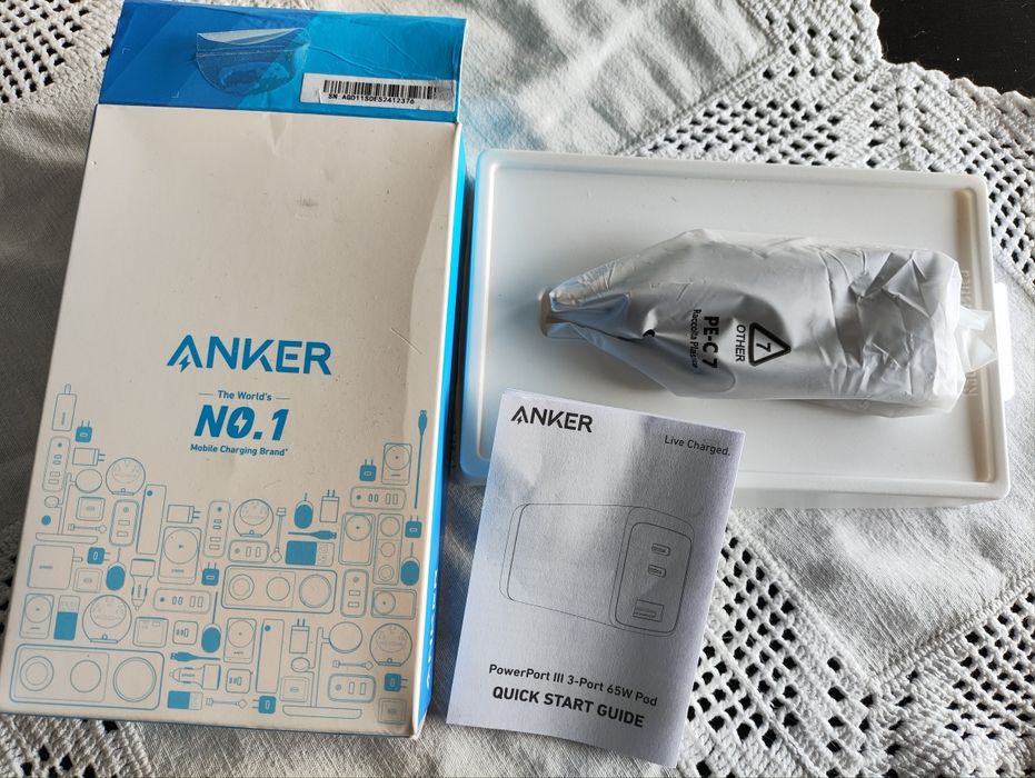 Carregador Anker Nano II de 65 W (Novo)