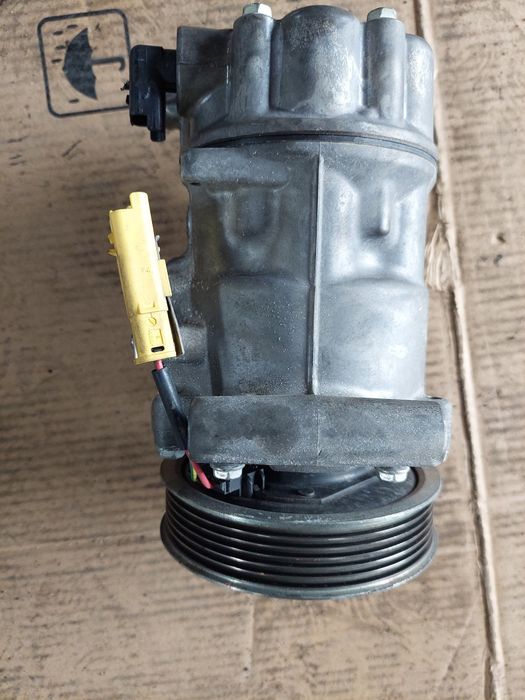 Compressor de ac peugeot 208 1.4hdi
