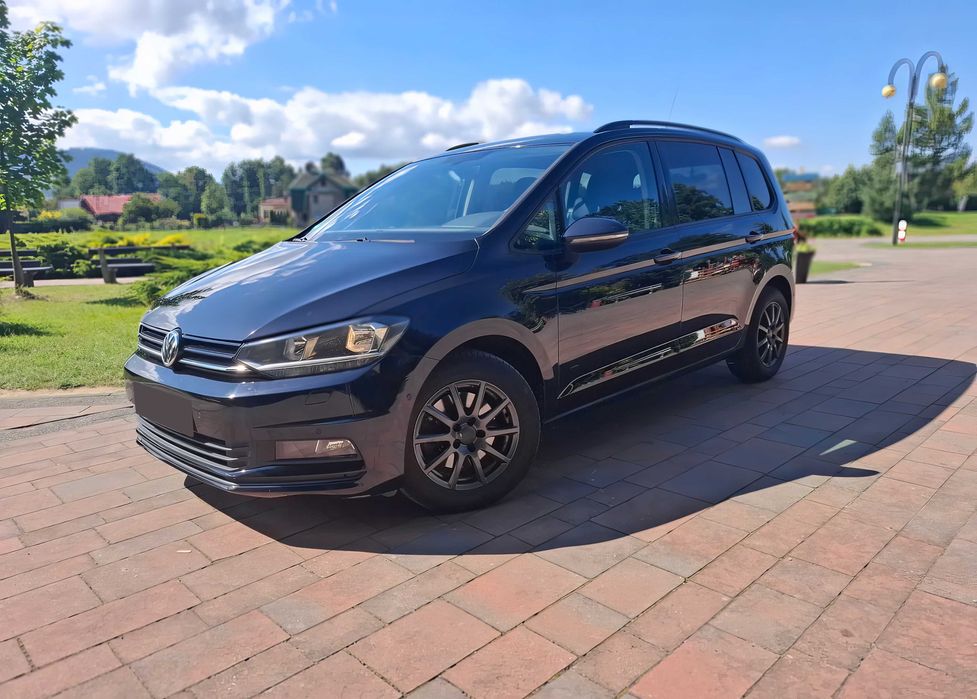 Volkswagen Touran      2019