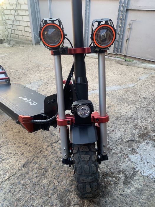 электросамокат giant m11 outlander