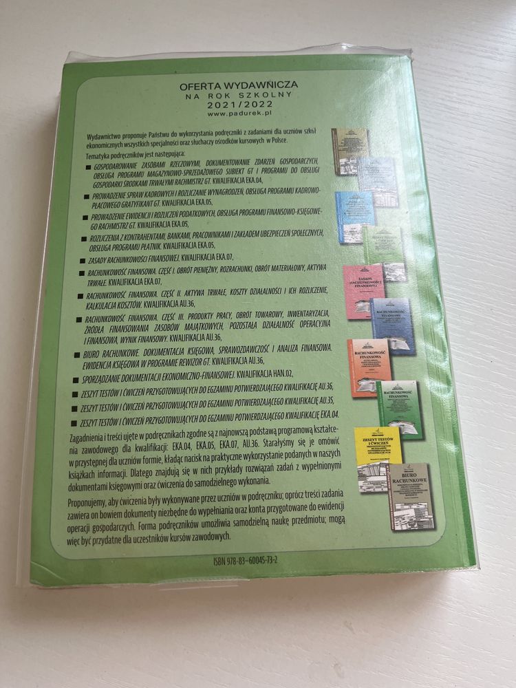 Rozliczenia z kontrahentami, bankami, pracownikami Bożena Padurek