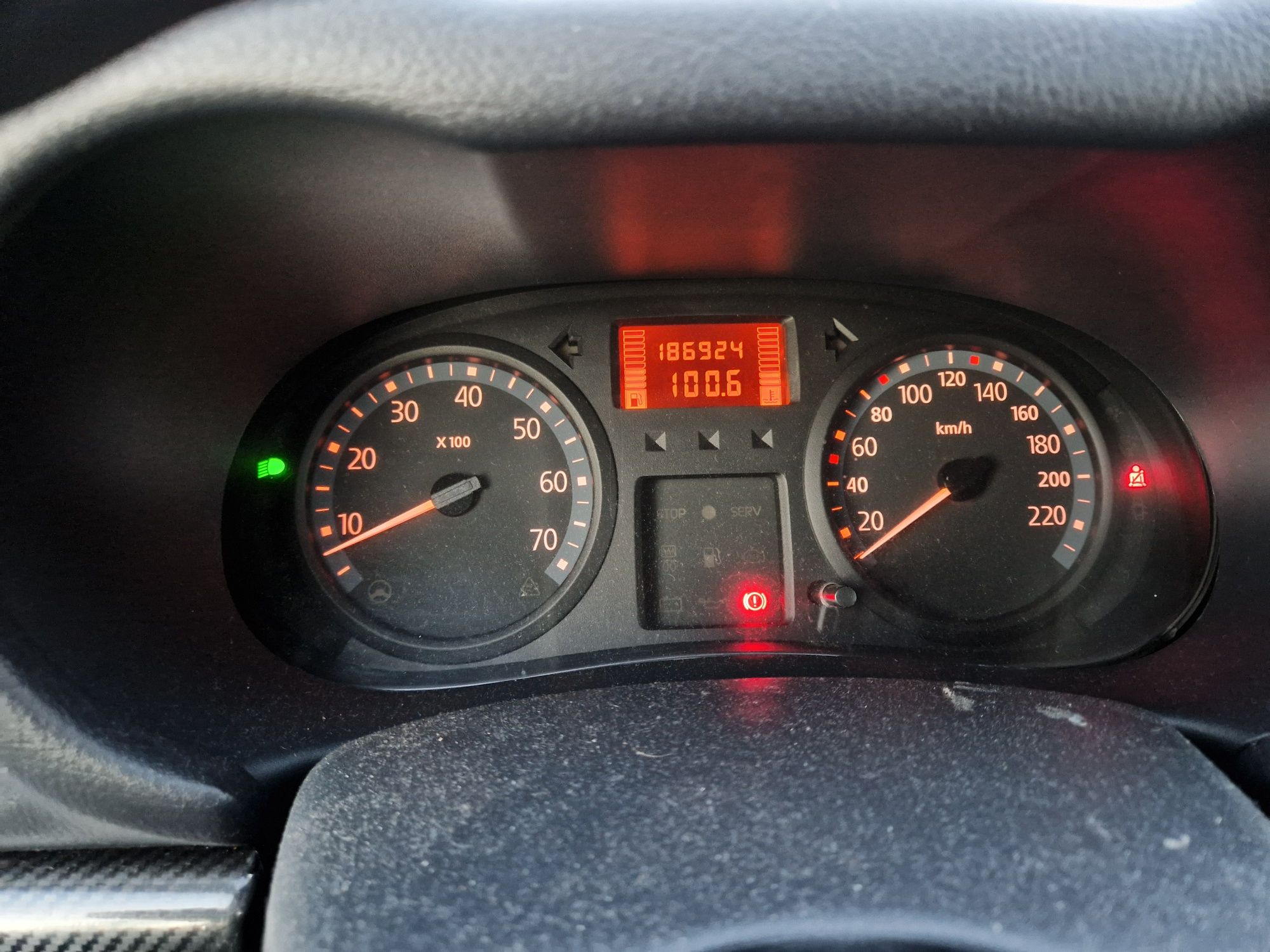 Renault Clio II 1.2 16V benzyna 5 drzwi klimatyzacja elektryka