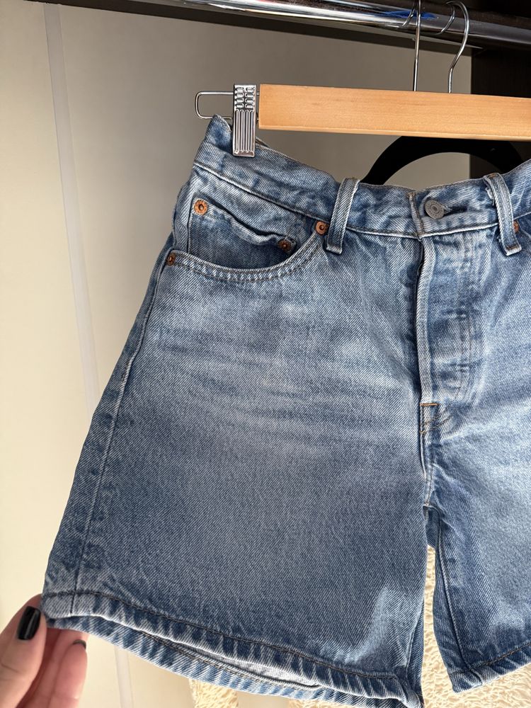 Оригінальні шорти  LEVI'S