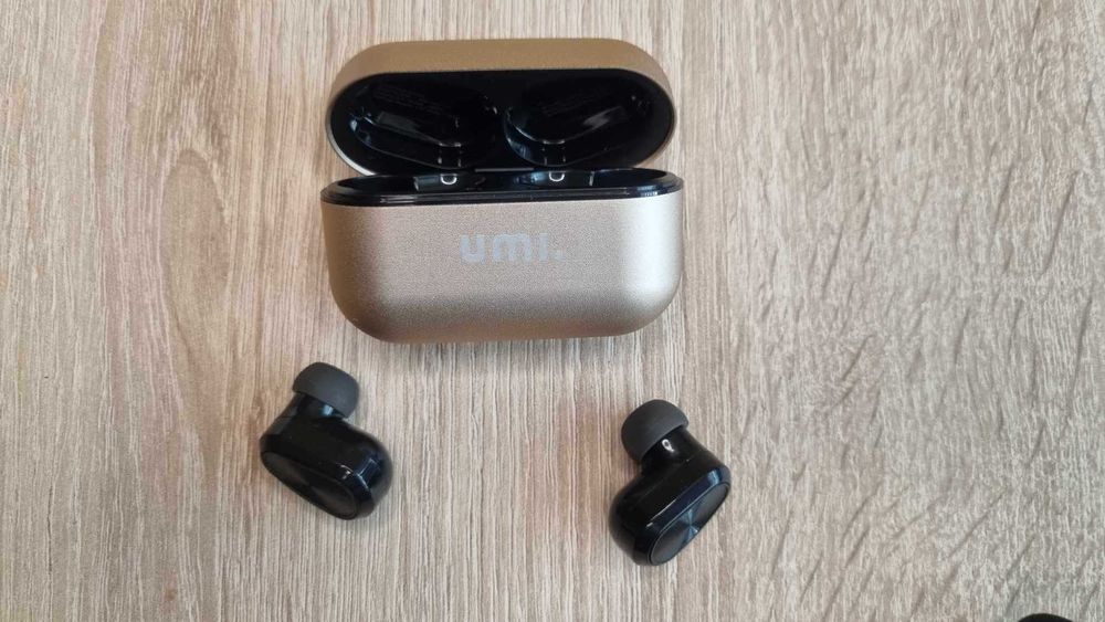 Bezprzewodowe słuchawki bluetooth 5.0 z powerbank