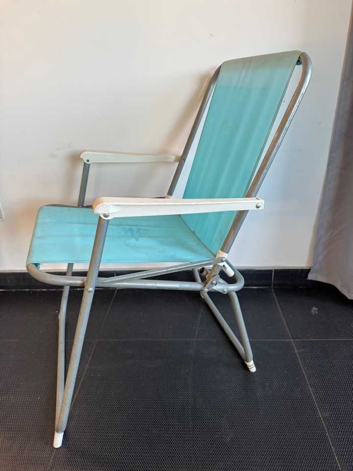 Krzesełko turystyczne składane