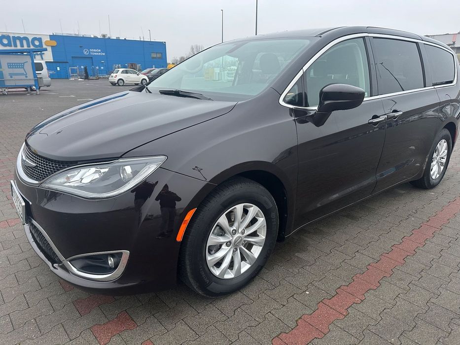 Chrysler Pacifica 3,6 Benz+LPG 291KM, Touring Plus, niski przebieg, bdb stan, hak