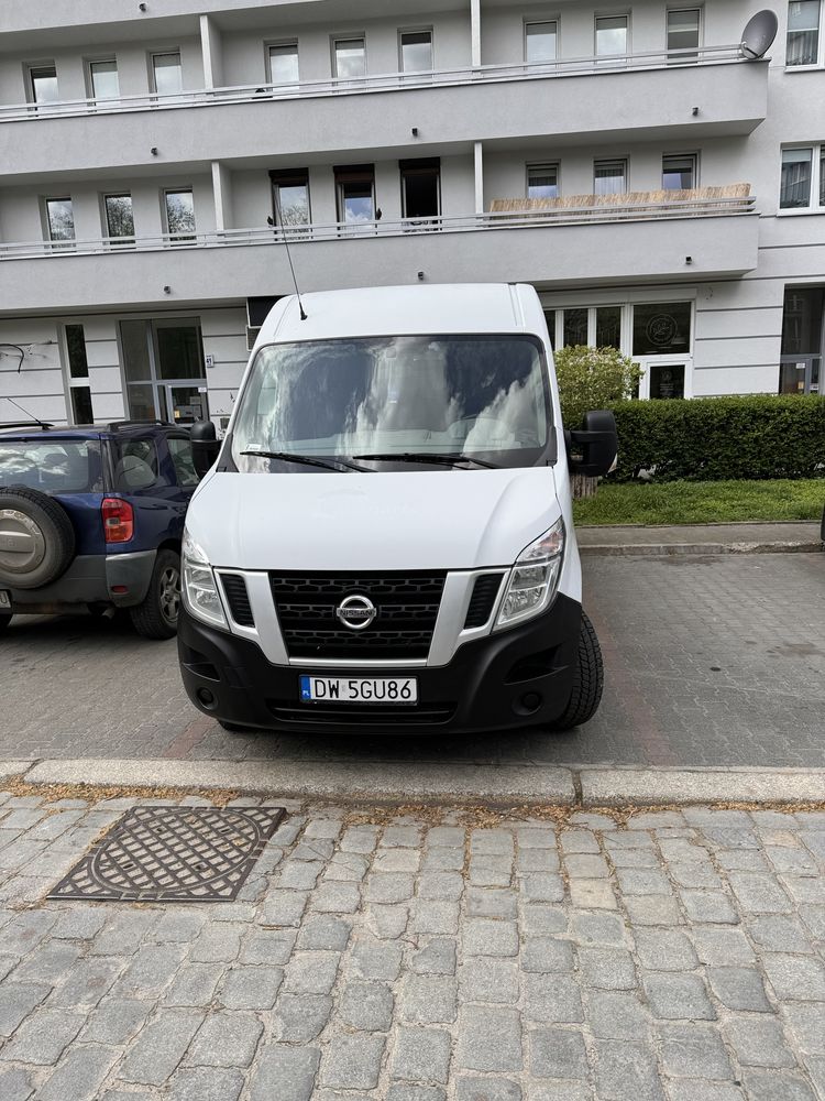 Nissan NV400 sredni L2/H2