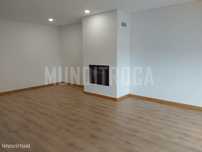 Apartamento T4 Nogueiró