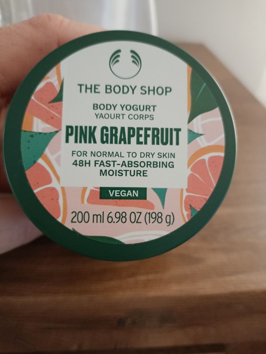 The Body Shop wegański jogurt do ciała 200 ml