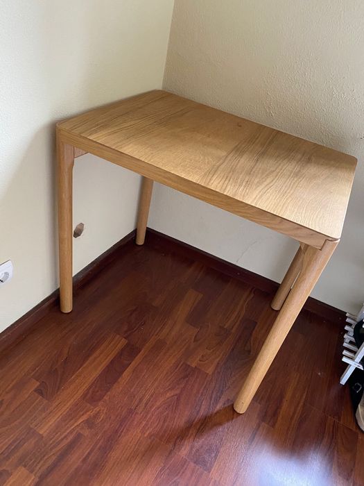 Mesa marron ikea