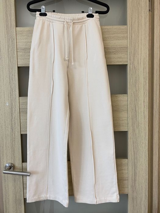 Костюм H&M жіночий