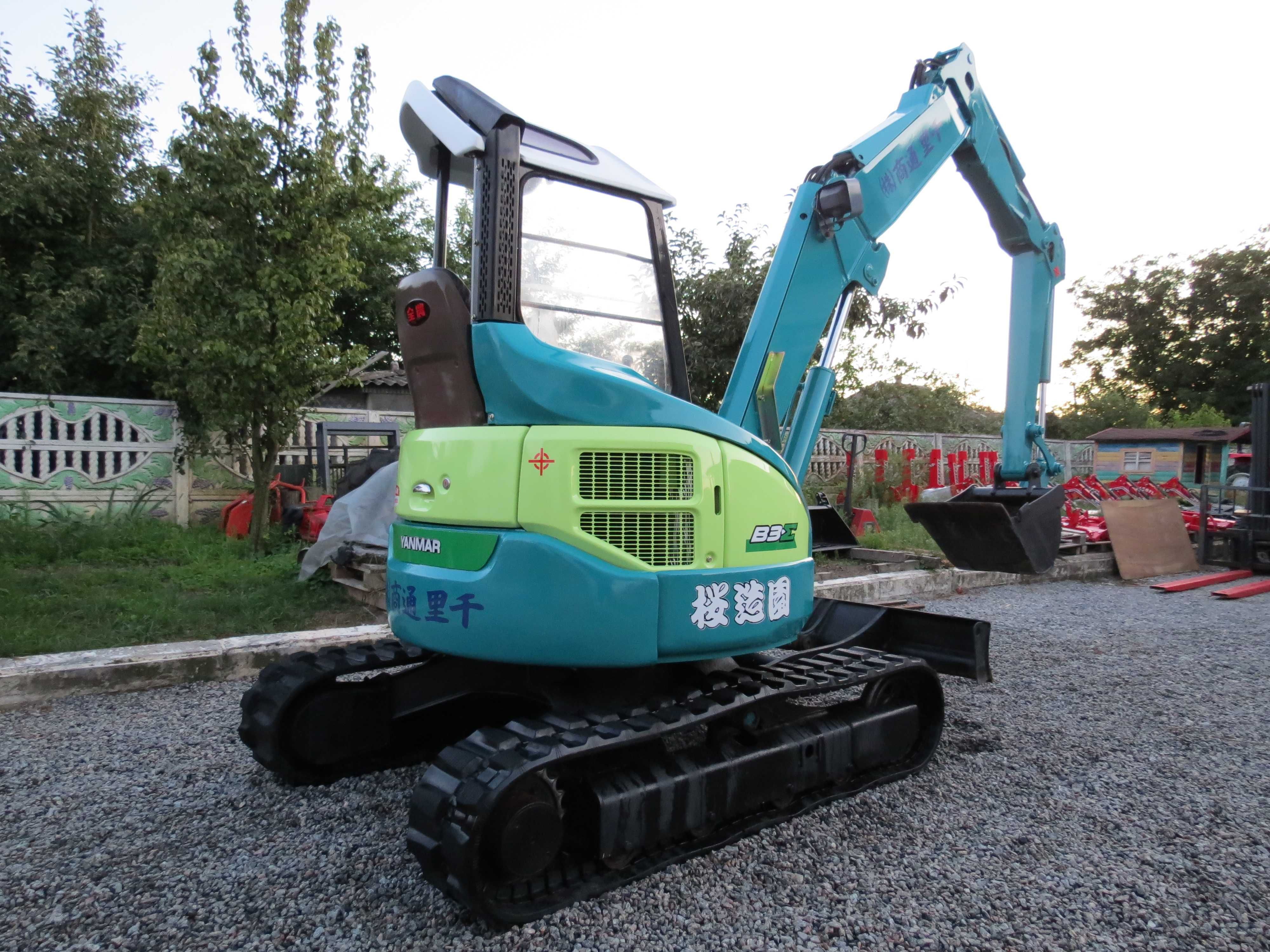 Мініекскаватор Екскаватор Kubota Yanmar JSB Kamatsu
