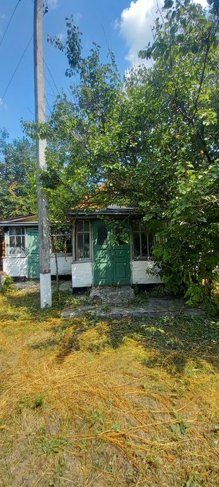 Будинок с.В.Крупіль з земельною ділянкою