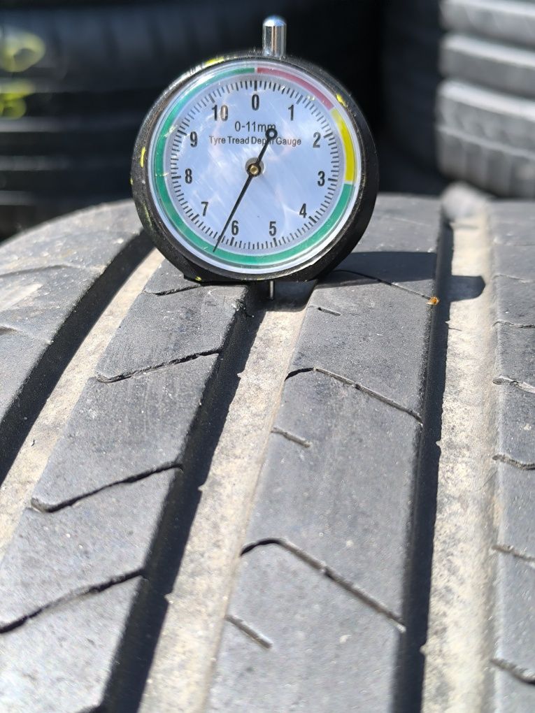 *Opony Pirelli P zero 245/35/20 para