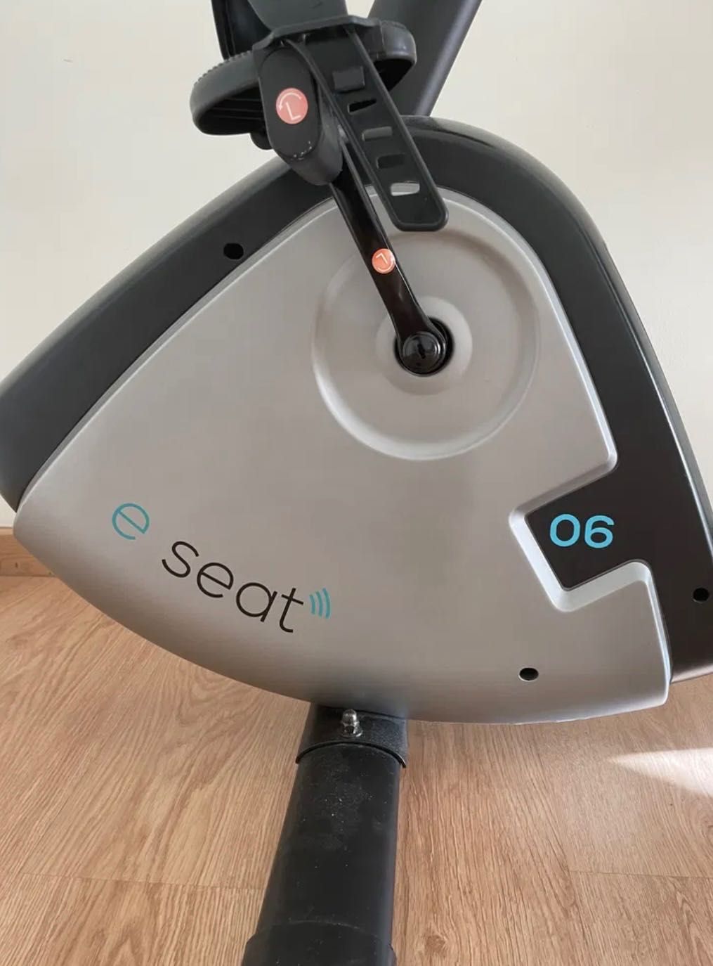 Bicicleta Estática com Encosto – Conforto e Zero Impacto na Coluna