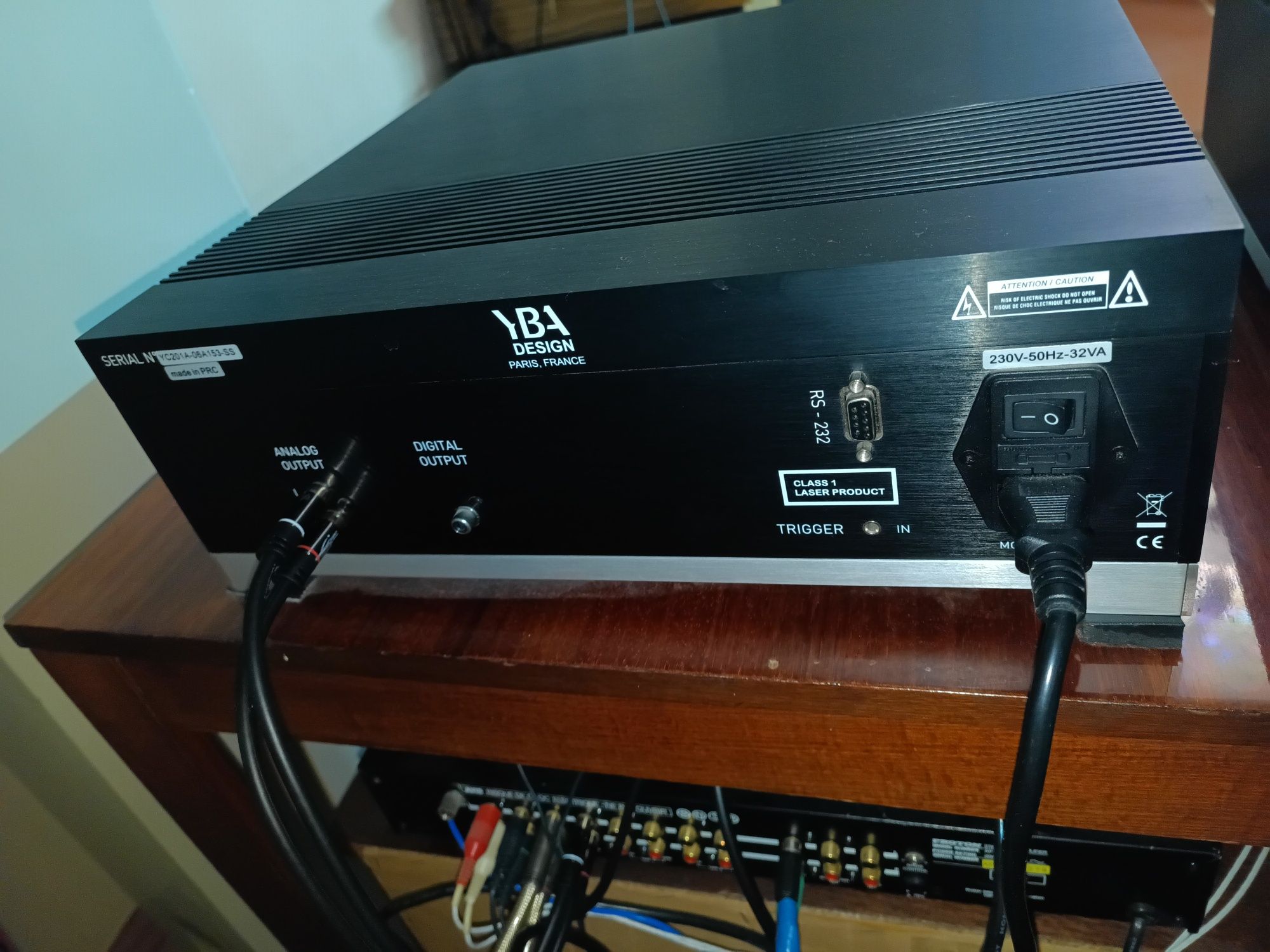 Програвач CD - YBA Design YС 201 (Hi-End) у відмінному стані.