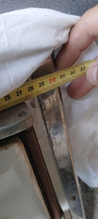 Drzwiczki do pieca. kaflowego grilla wędzarni