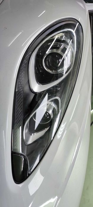 Ремонт фар. Установка/замена линз Bi-led/Xenon.