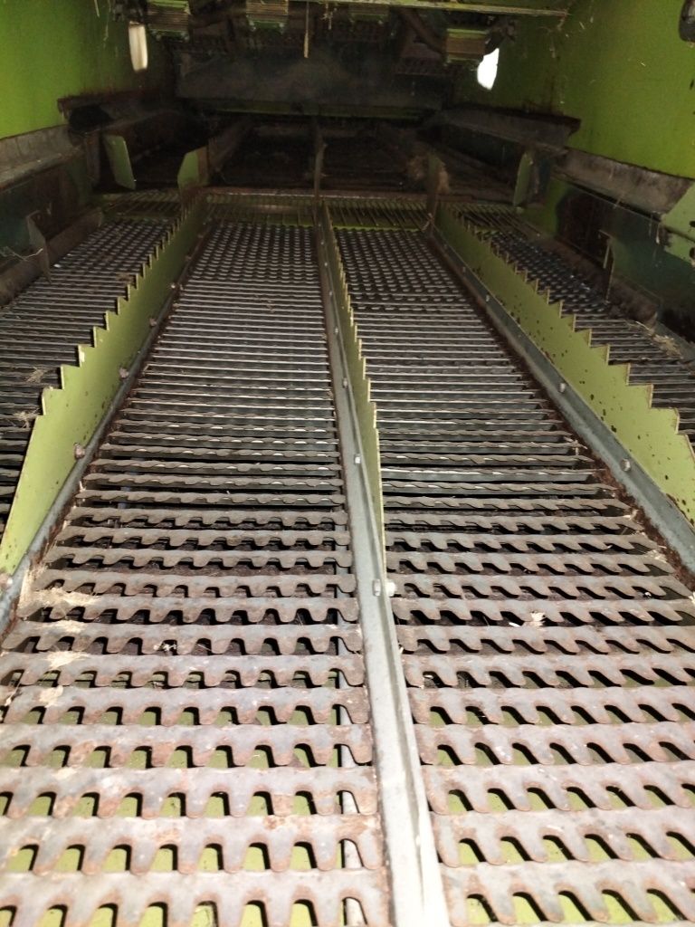 Claas dominator 76