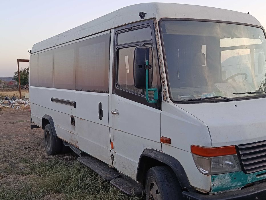 Продаю буса 614D