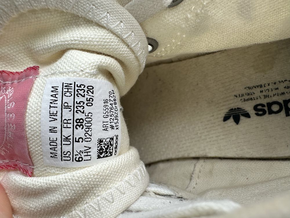 Adidas Nizza білі кеди на вищій платформі. Ідеальні 5/5, розмір 38