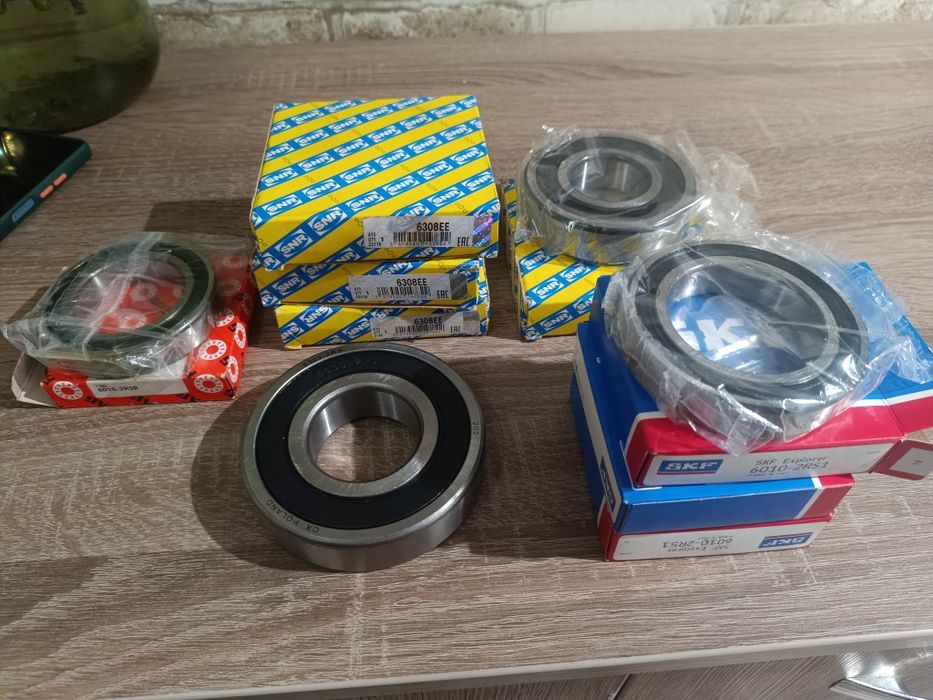 Підшипник. Подшипник. Skf. Snr. Fag. Cx