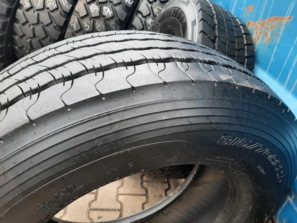 Opona używana ciężarowa 315/70R22.5 SAVA AVANT A5 600zł C2531