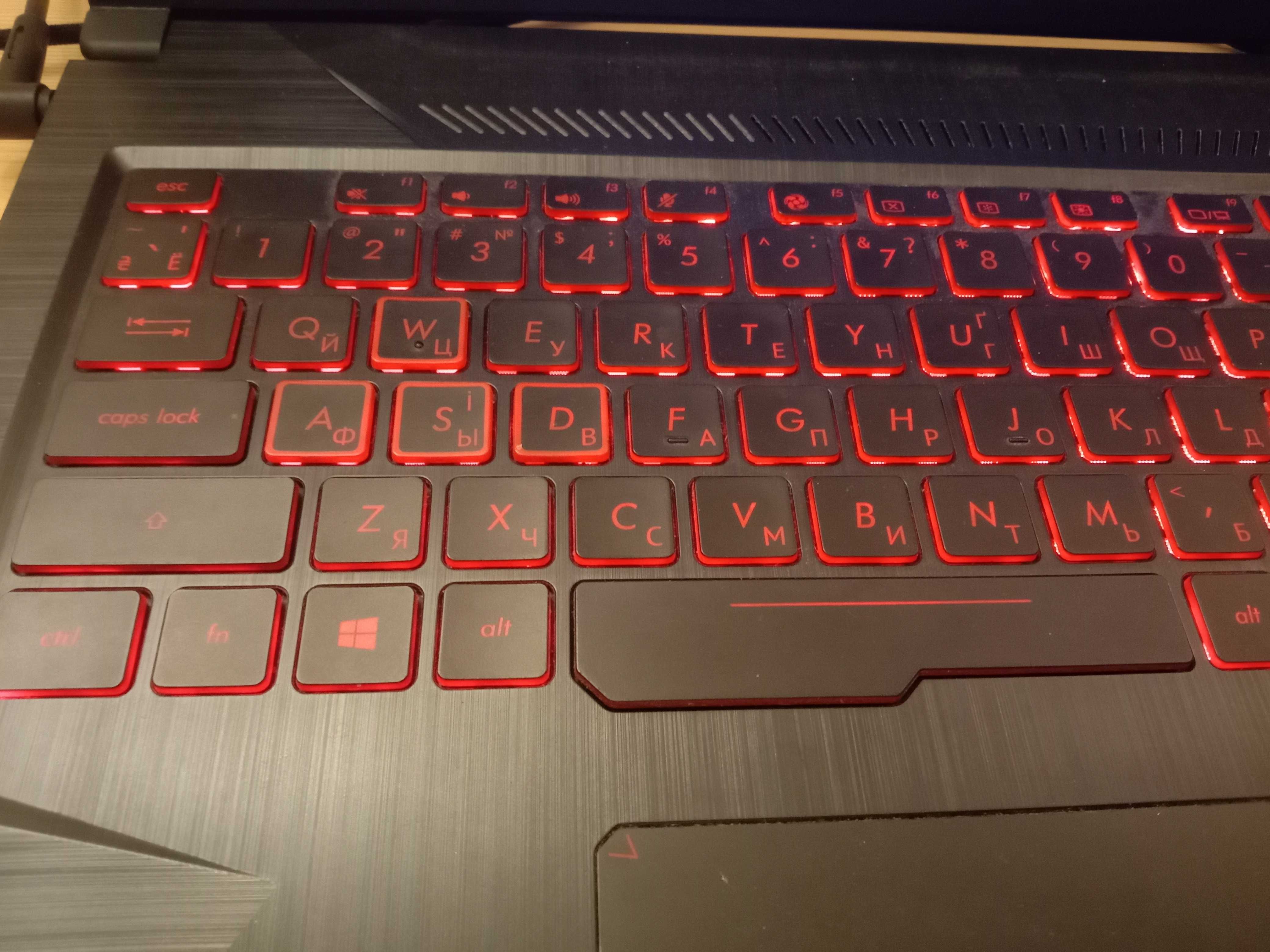 ASUS TUF i5-8300H /GTX 1050ti /