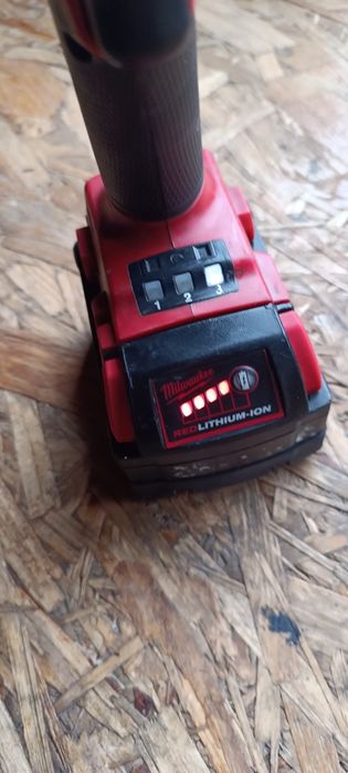 Klucz Milwaukee fmtiwf12 Aku 5ah