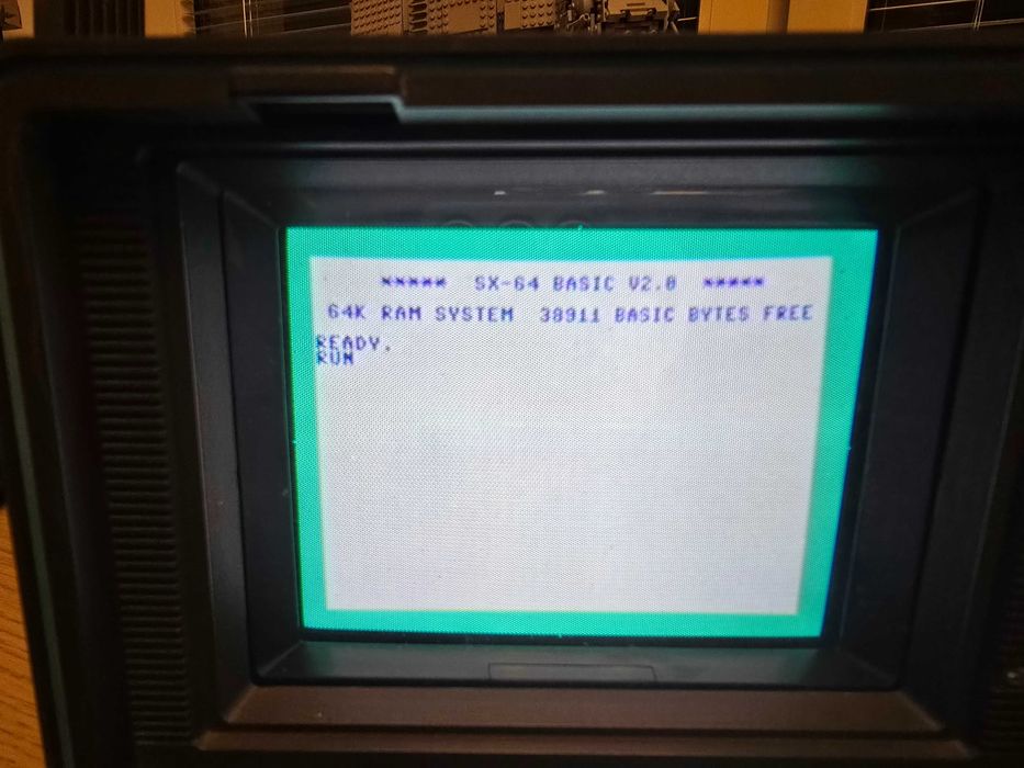 Commodore SX-64 - UNIKAT - w pełni sprawny - kompletny super stan