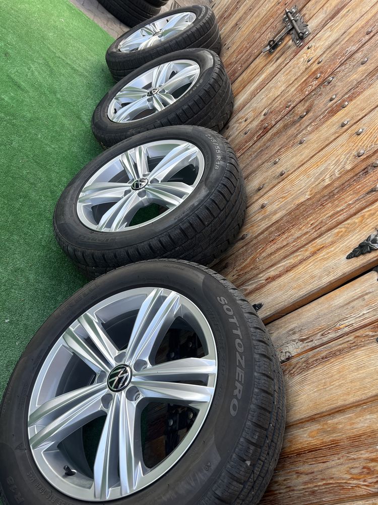 Alufelgi 5 x112 VW oryginał 18 cali jak nowe