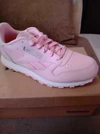 Nowe buty Reebok Classic